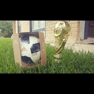 Meet your Posher, Juan